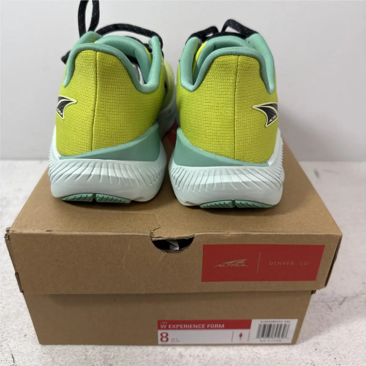 Altra shoes - Altra Experience Form - Experience Form - AL0A85NU3344 - Lime (UPC: 0197065895648) 1