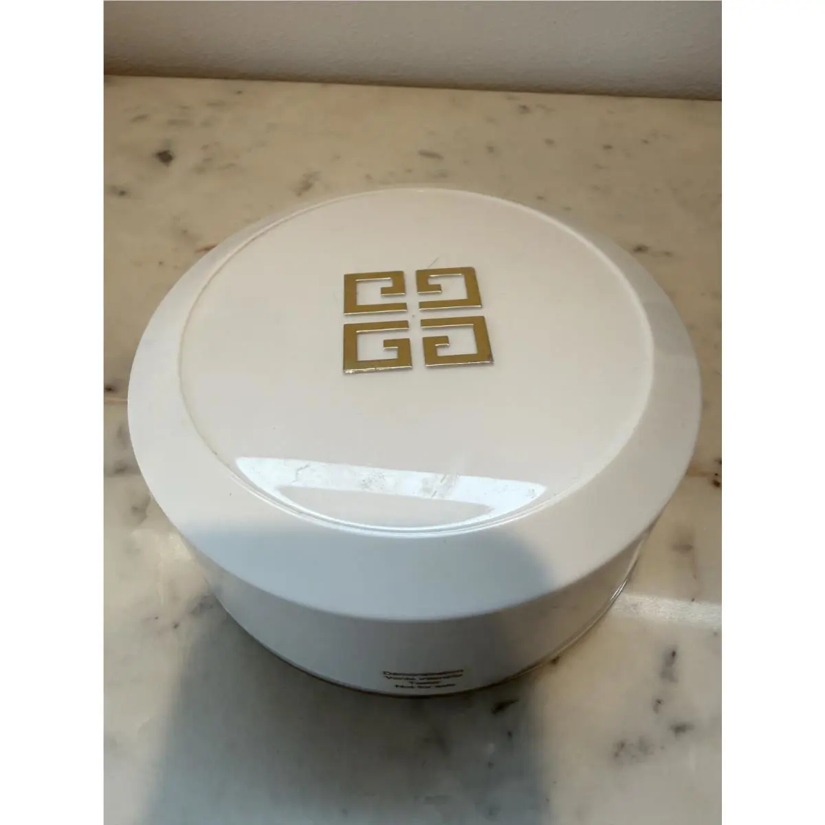 Ysatis de Givenchy Perfumed Dusting Powder 200g Hard to Find