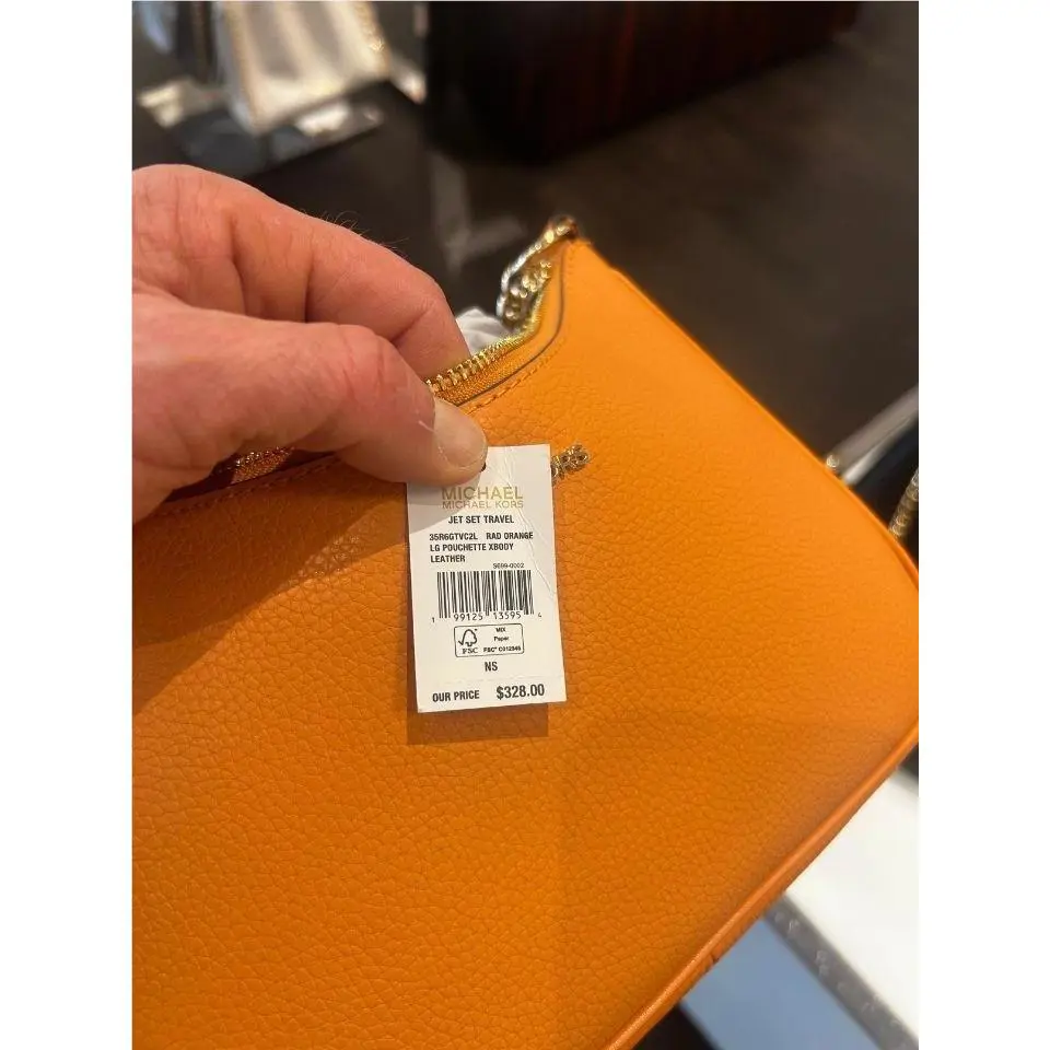 Michael Kors  bag  - Michael Kors Jet Set Travel - Hardware: Gold, Silver, Exterior: Black