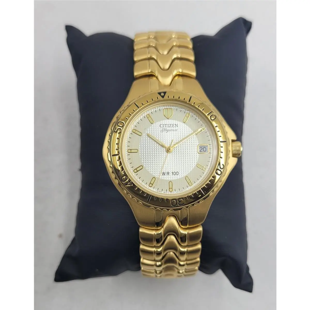 Citizen Elegance Gold Tone Men`s Watch AJ4762-57P
