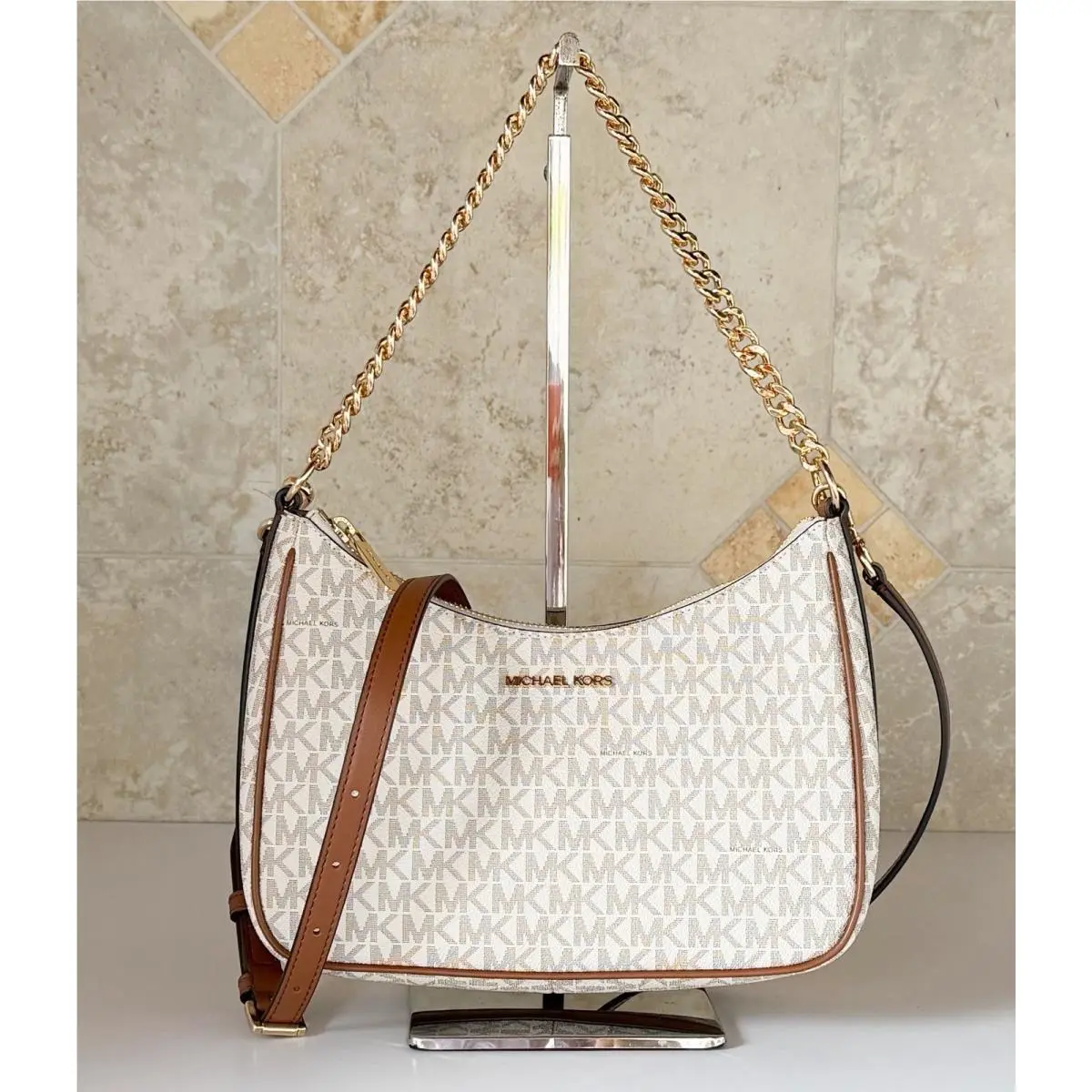 Michael Kors Jet Set Travel LG Shoulder Chain Crossbody Bag MK Vanilla