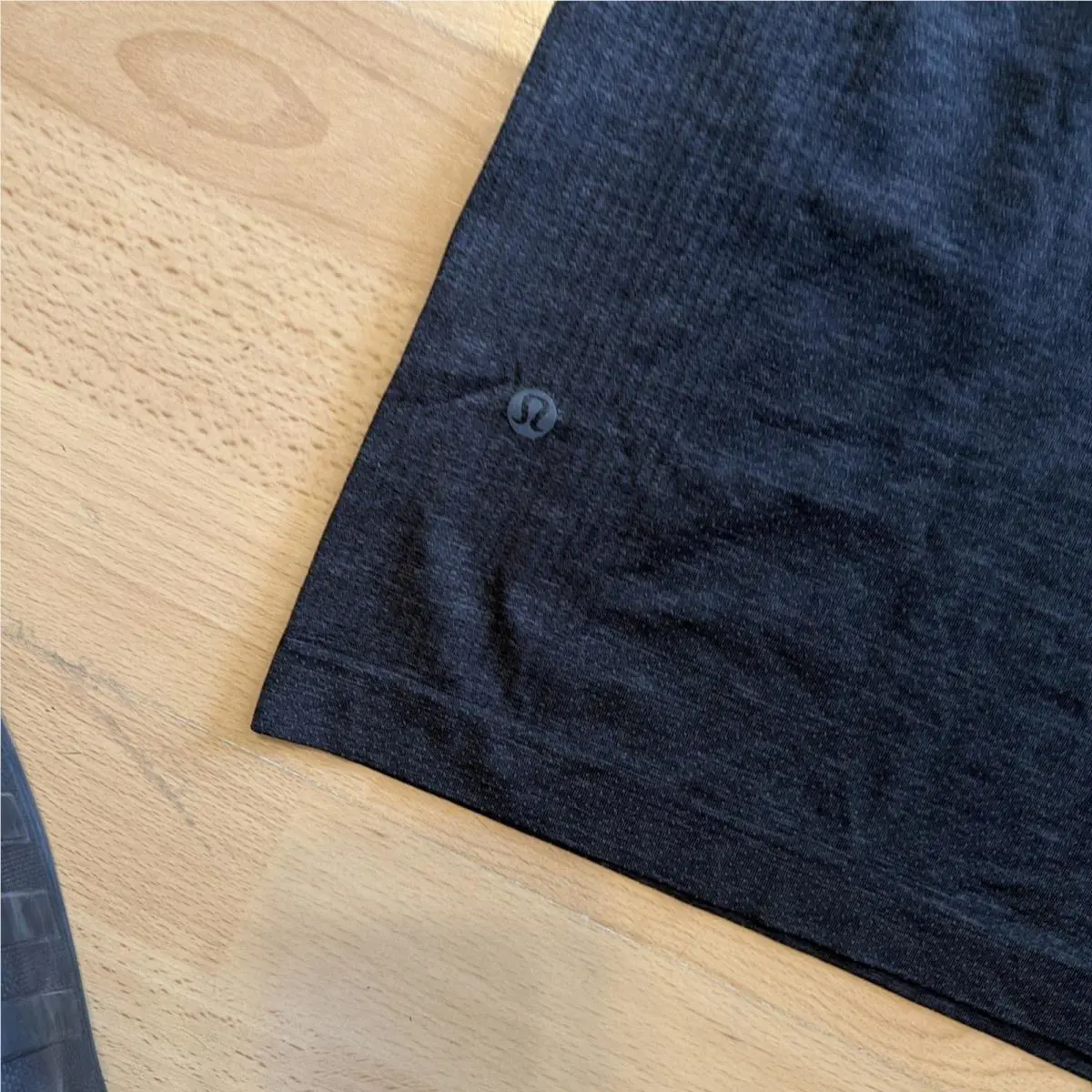Lululemon clothing - Lululemon Metal Vent Tech - Metal Vent Tech - LM3CX8S - Gray 4