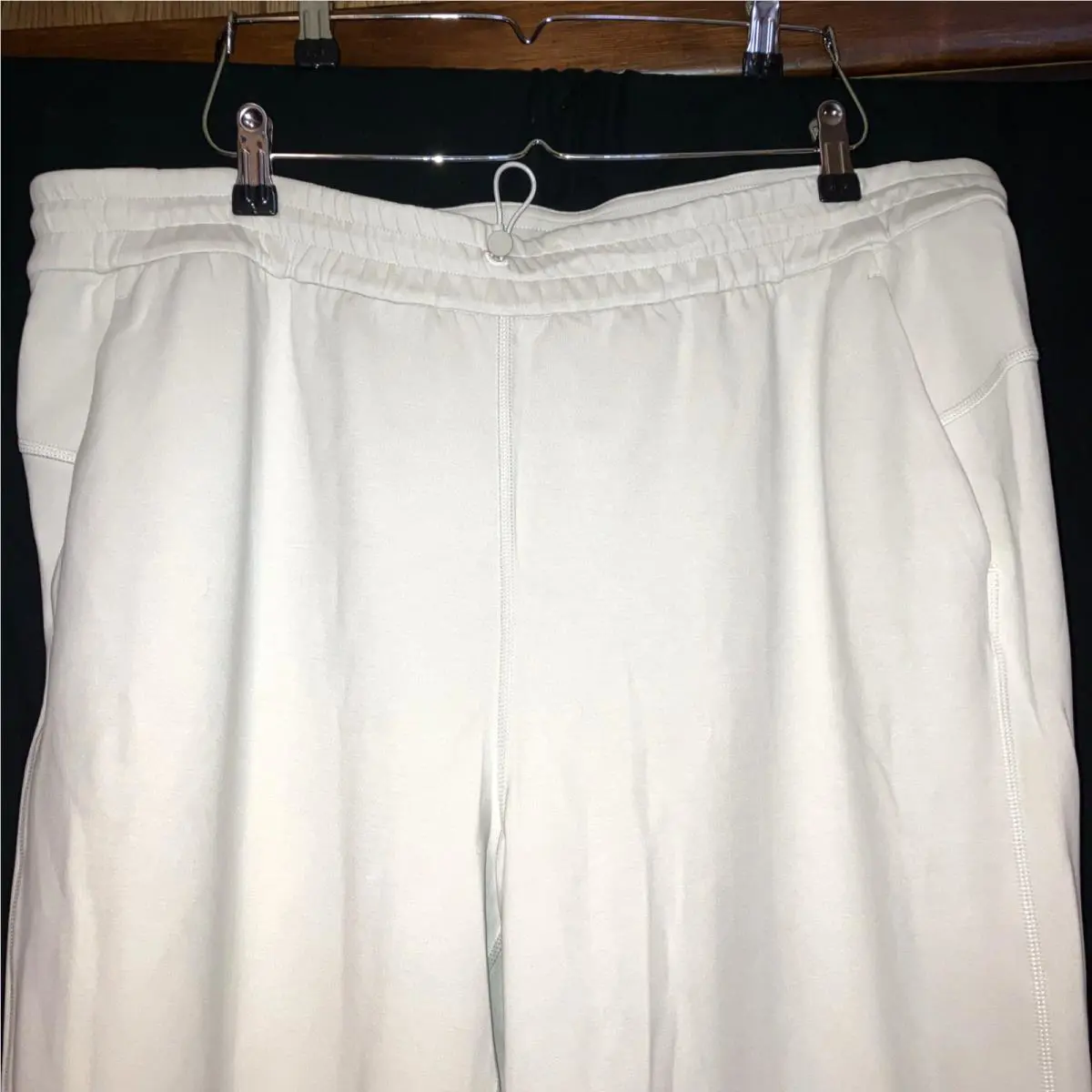 Lululemon clothing - White 0