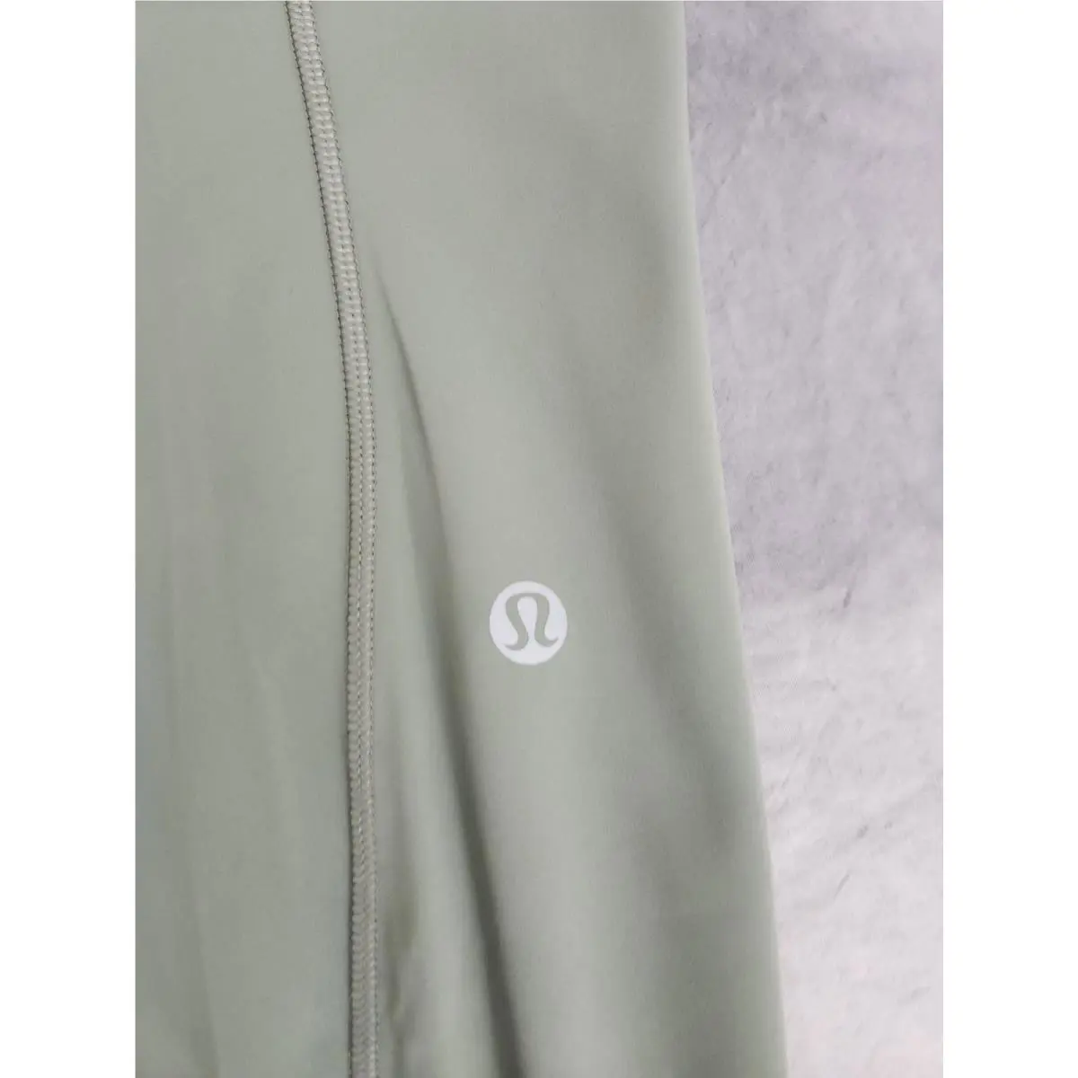 Lululemon clothing - Willow Leaf 6