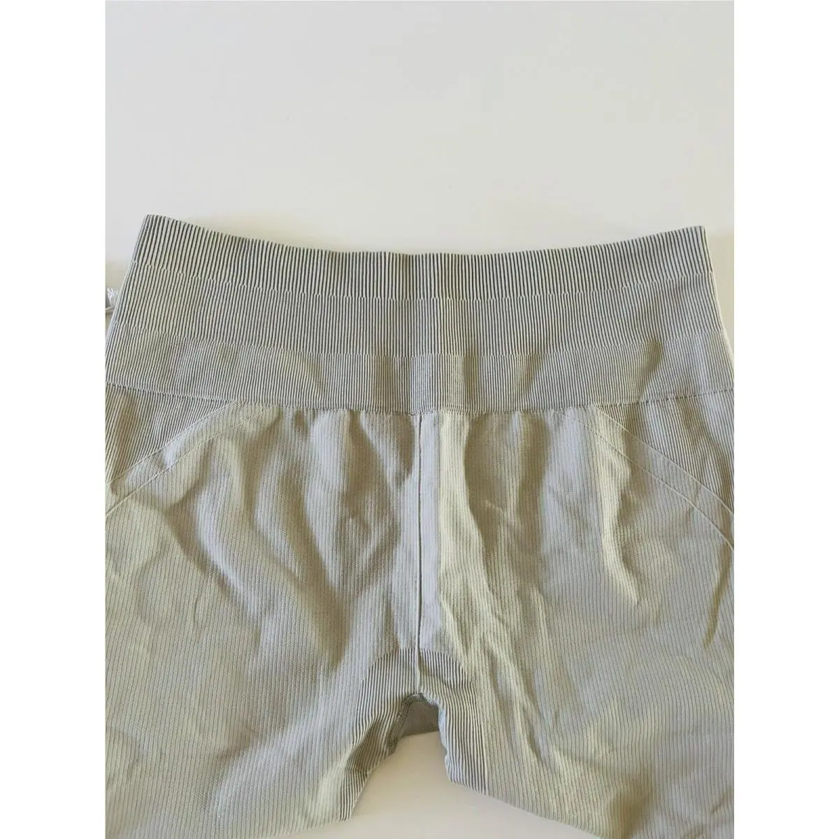 Lululemon clothing - Grey 2