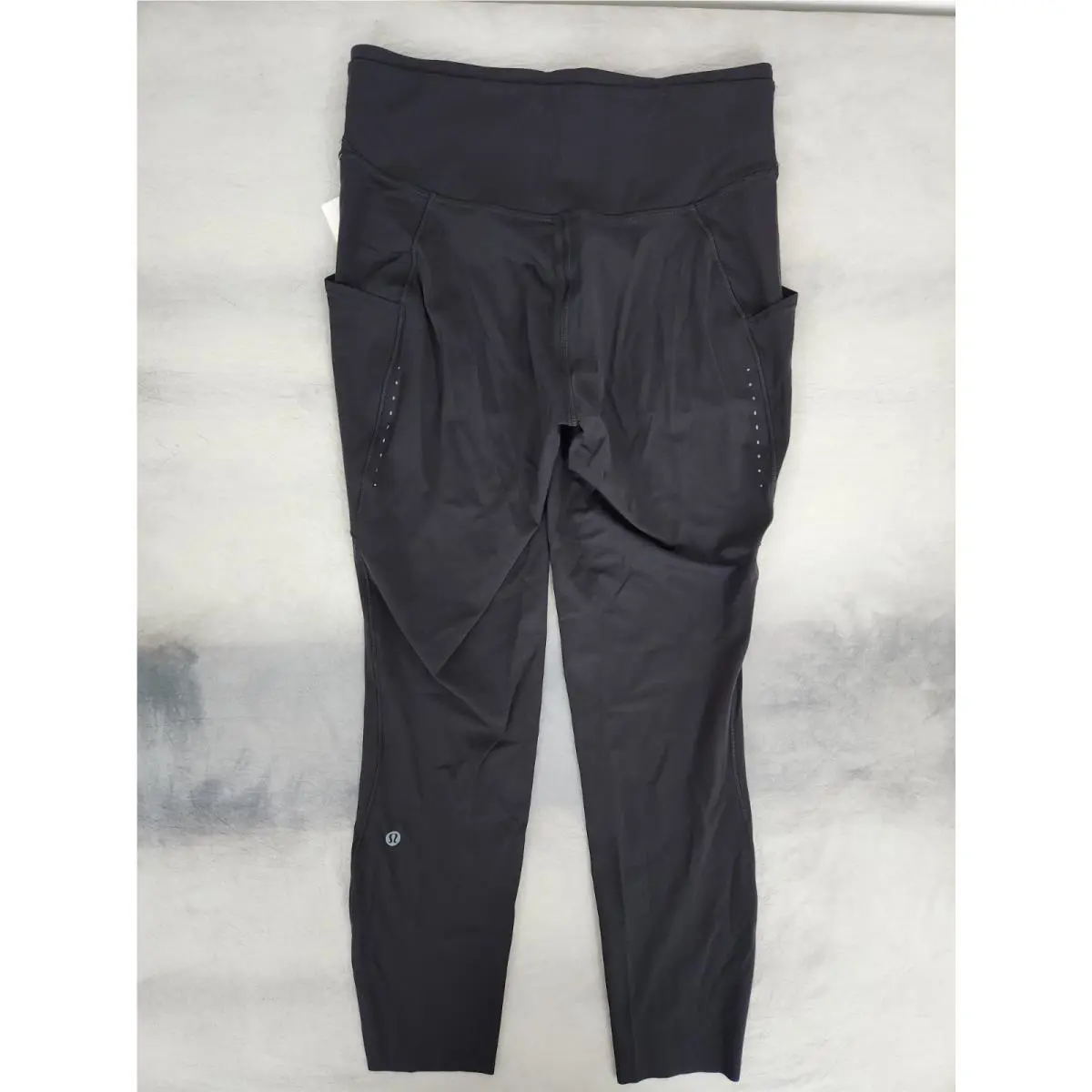 Lululemon clothing - Black 9