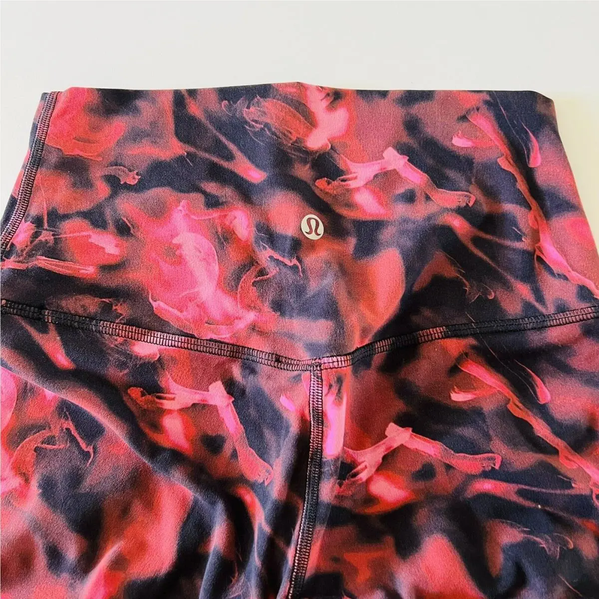 Lululemon clothing - Pink 3