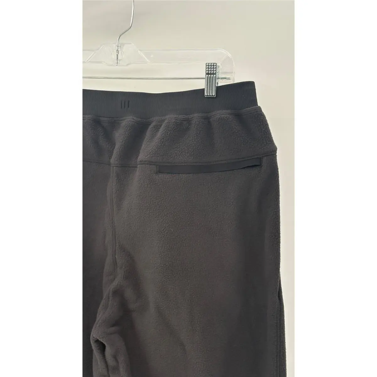 Lululemon clothing - Black 4
