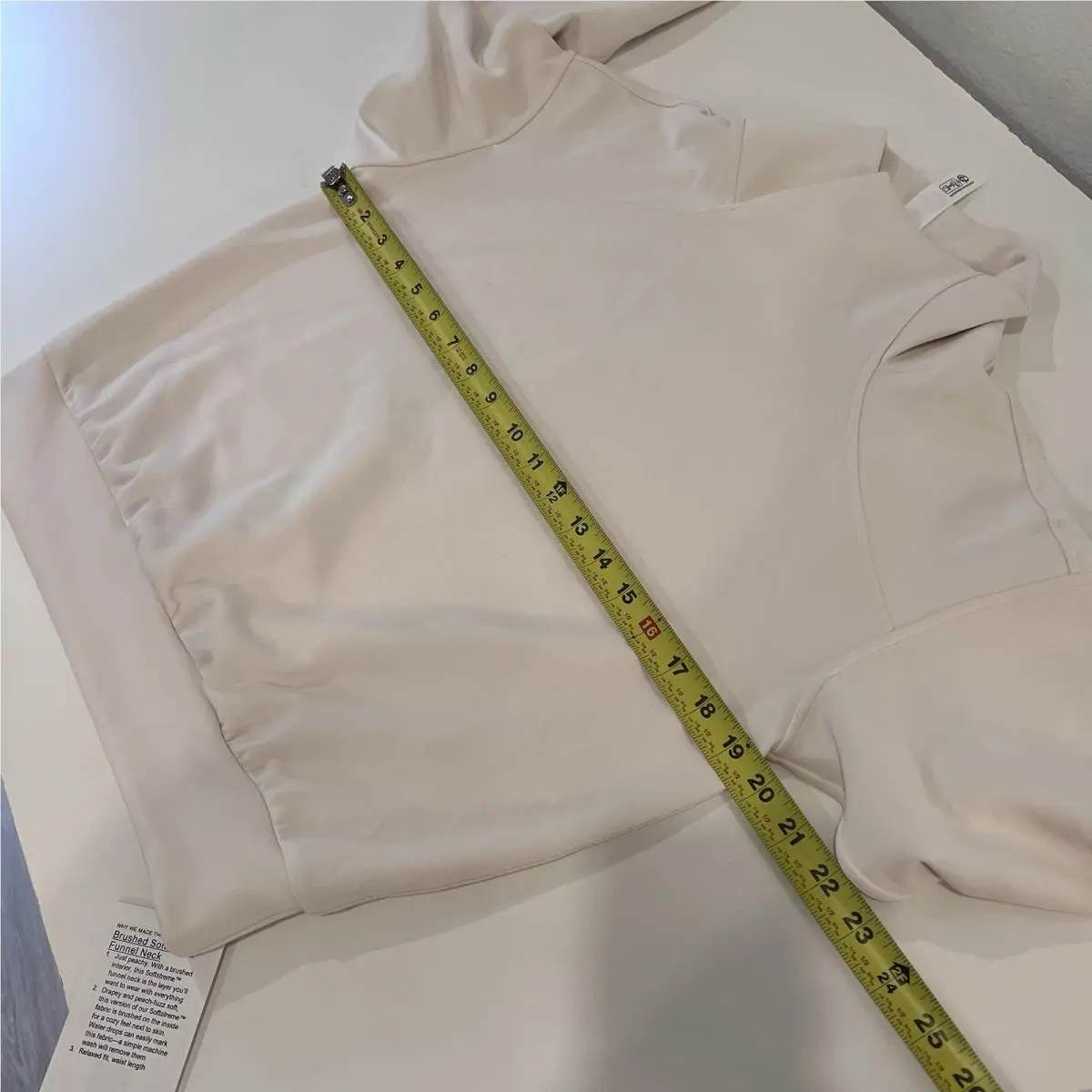 Lululemon clothing - Ivory 6