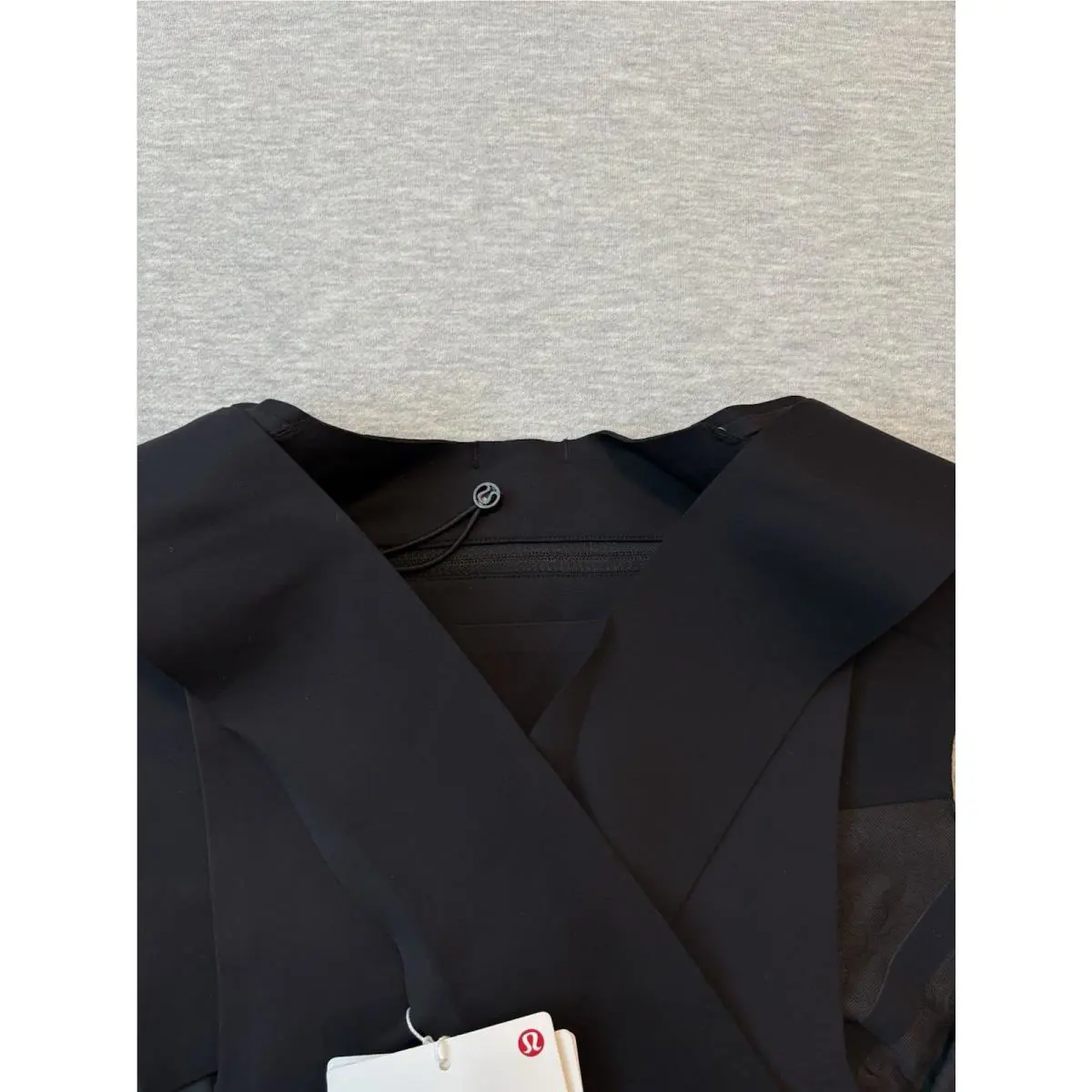 Lululemon clothing - Black 5