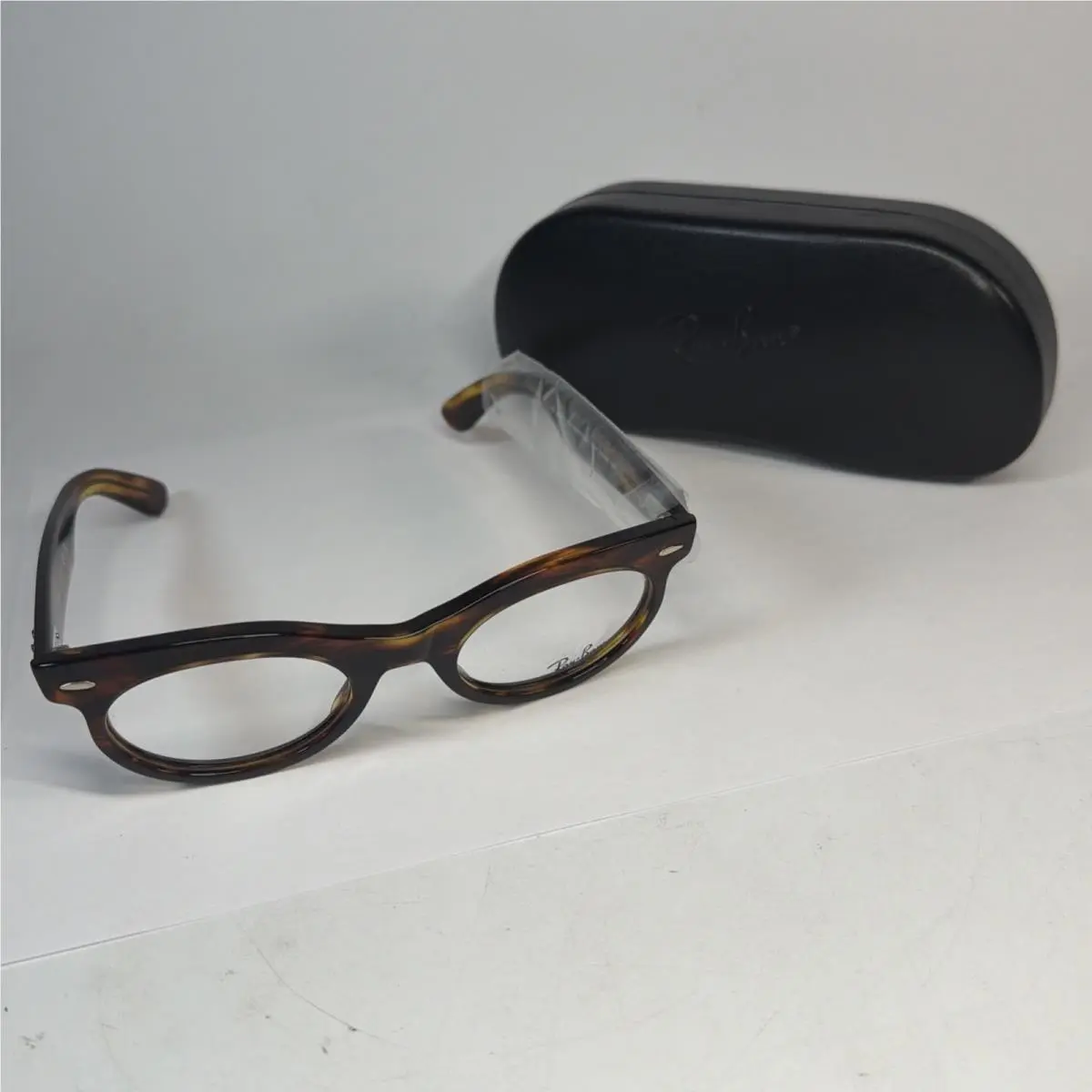 Ray Ban Wayfarer Oval RB2242V 50-22-150 2144 Striped Brown W/ Case