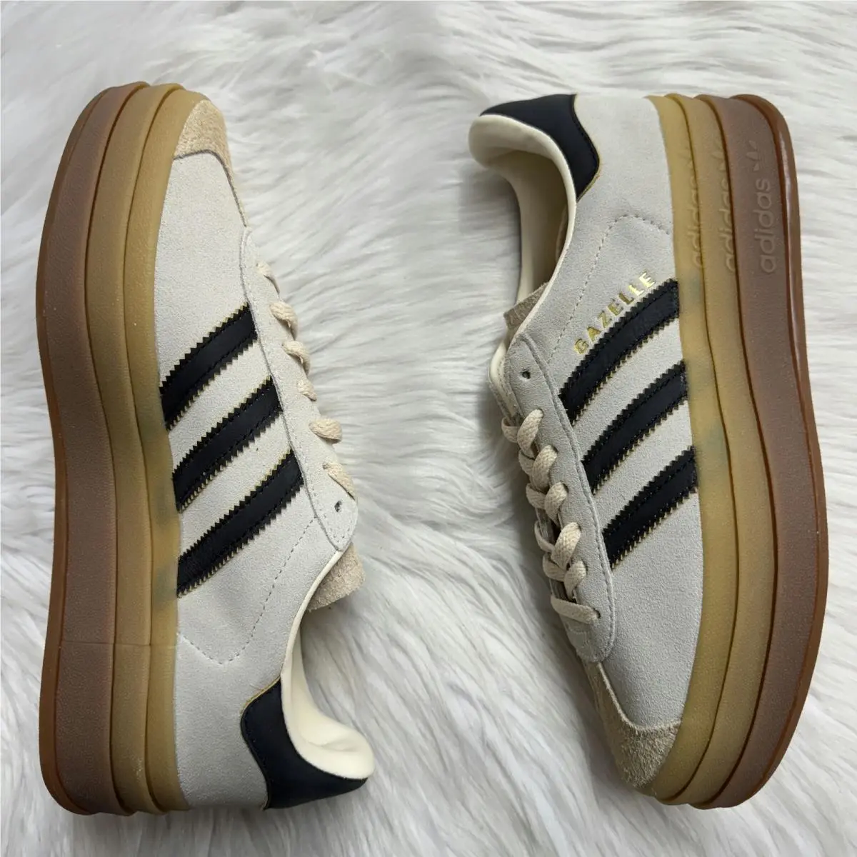 Adidas shoes - Gazelle Cream White Core Black Sand Strata - JS3892 - White 1