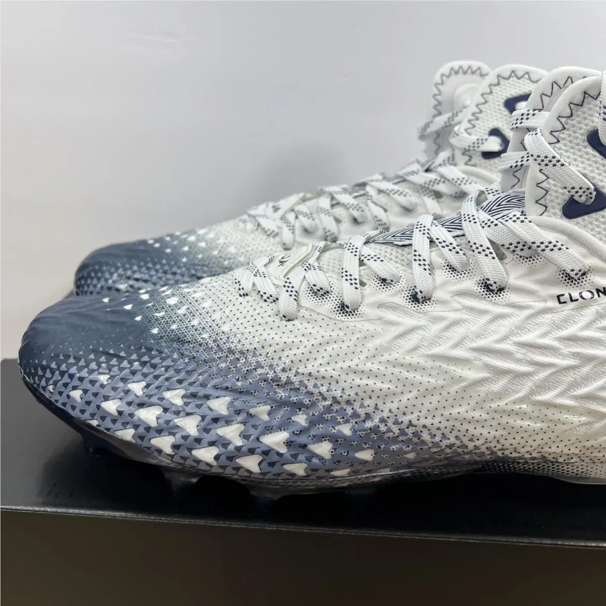 Under Armour shoes - Under Armour Spotlight MC - Spotlight - 3026334-106 - White 1