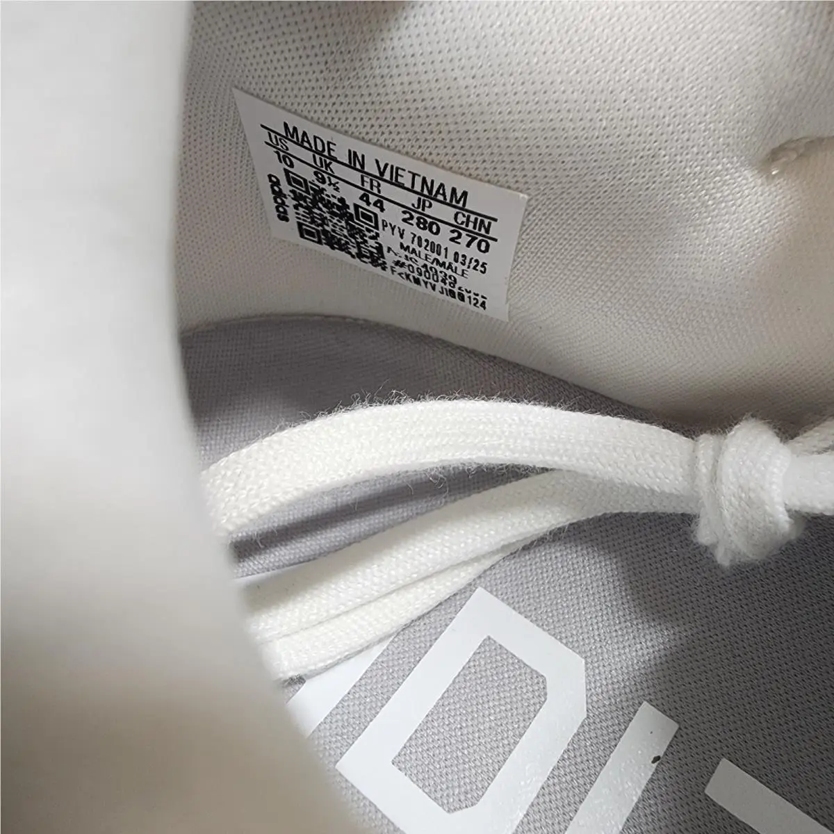Adidas shoes - White 12