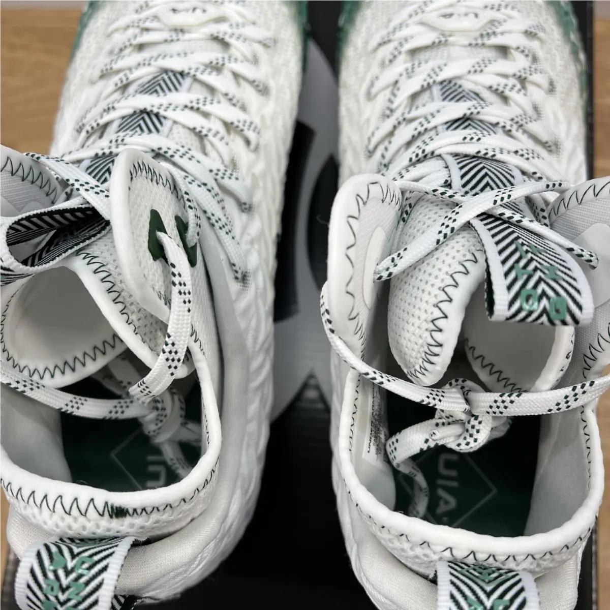 Under Armour shoes - Under Armour Spotlight MC - Spotlight - 3026334-105 - White 8