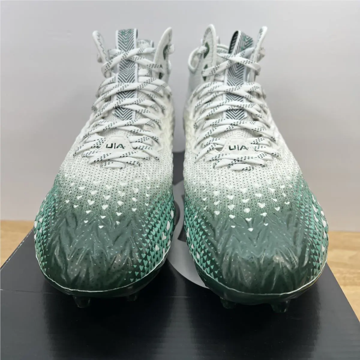 Under Armour shoes - Under Armour Spotlight MC - Spotlight - 3026334-105 - White 2