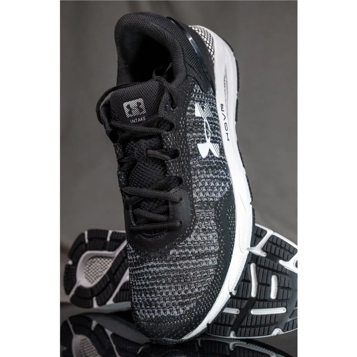Under Armour shoes - UNDER ARMOUR HOVR INTAKE 6 - 3026134 - Black (UPC: 196039887108) 0