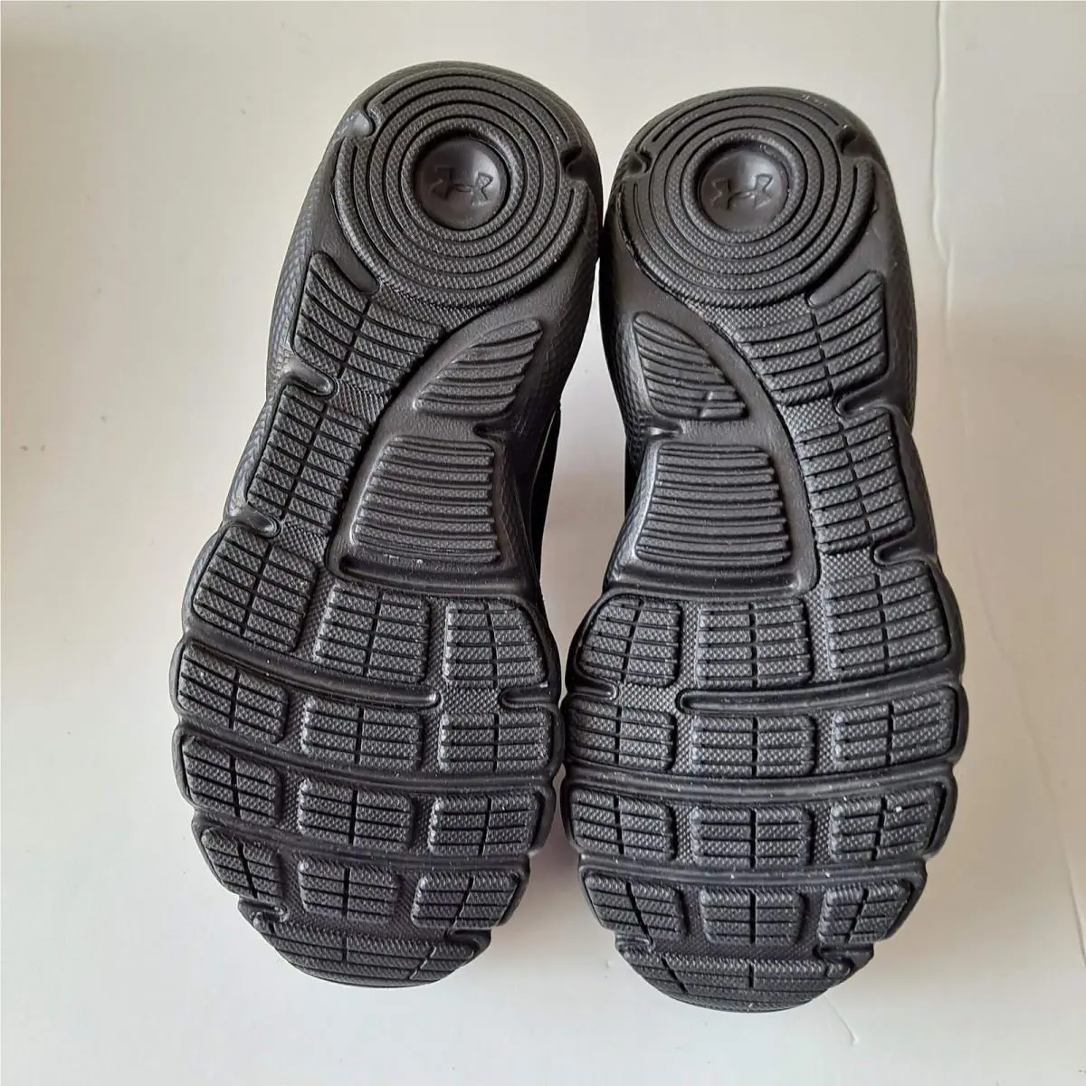 Under Armour shoes - Under Armour BPS Assert 9 - Black 4