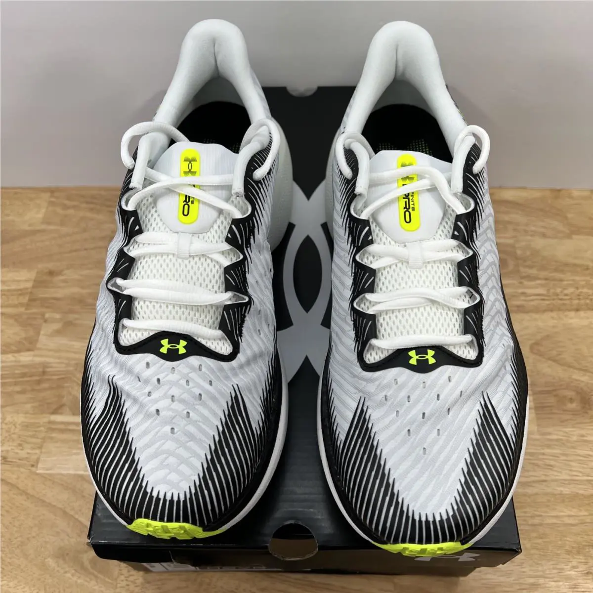 Under Armour shoes - Under Armour Infinite Pro - Infinite Pro - 3027200-104 - White 3