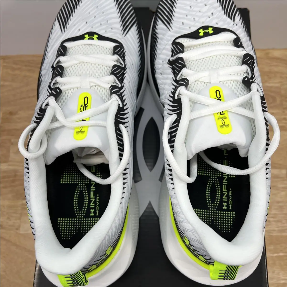 Under Armour shoes - Under Armour Infinite Pro - Infinite Pro - 3027200-104 - White 7