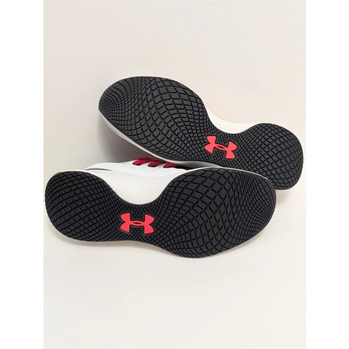 Under Armour shoes - Under Armour Charged Breathe Lace PR - 3024631-400 - White 9