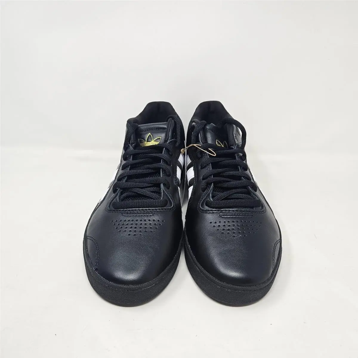 Adidas shoes - adidas Tyshawn - Tyshawn - H04930 - Black (UPC: 194820688217) 2