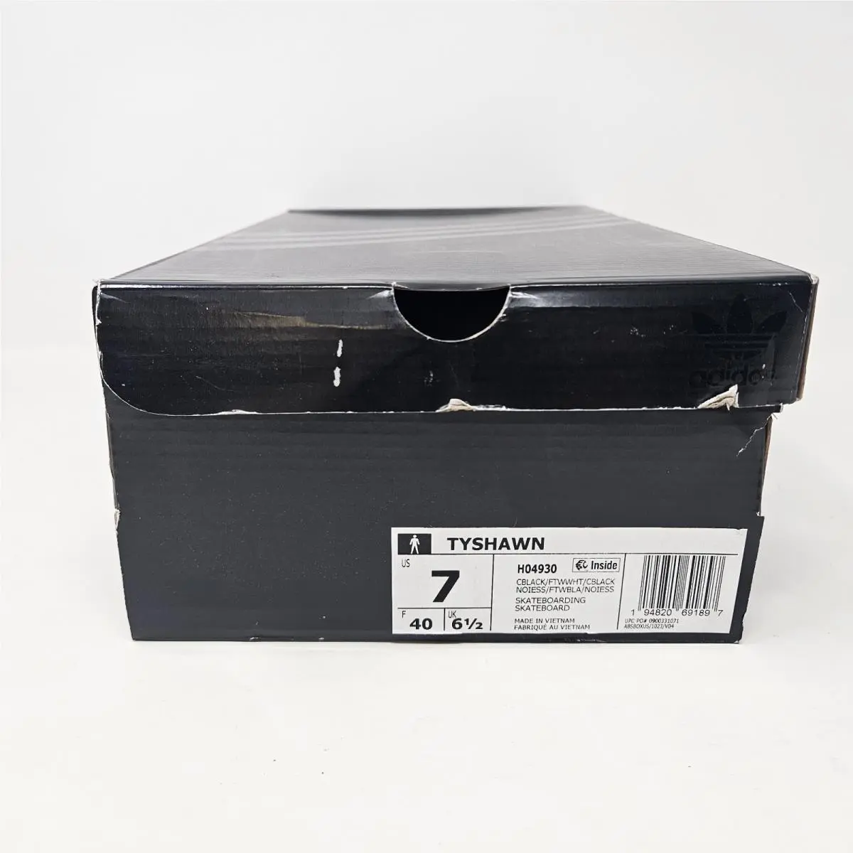 Adidas shoes - adidas Tyshawn - Tyshawn - H04930 - Black (UPC: 194820691897) 4