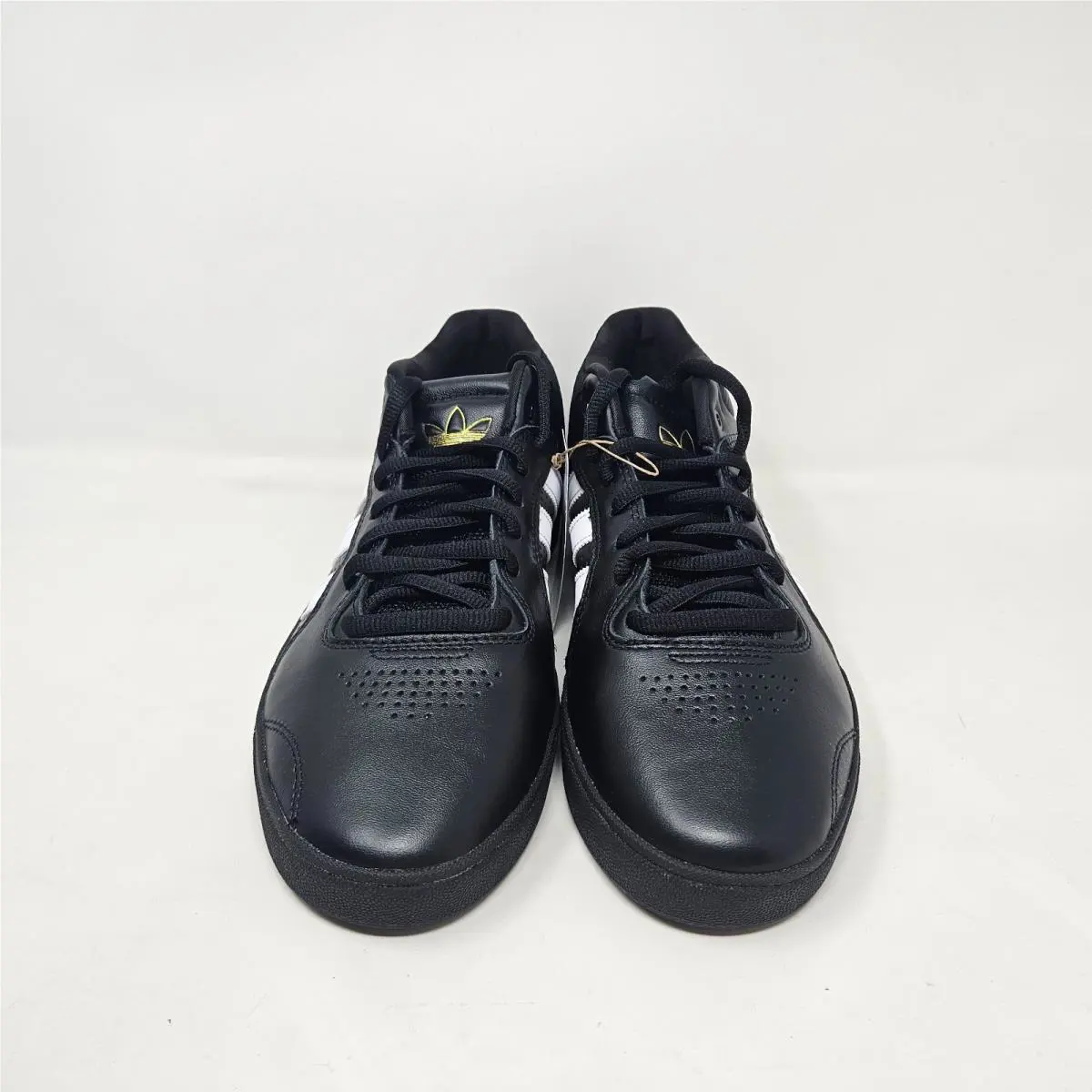 Adidas shoes - adidas Tyshawn - Tyshawn - H04930 - Black (UPC: 194820691897) 2