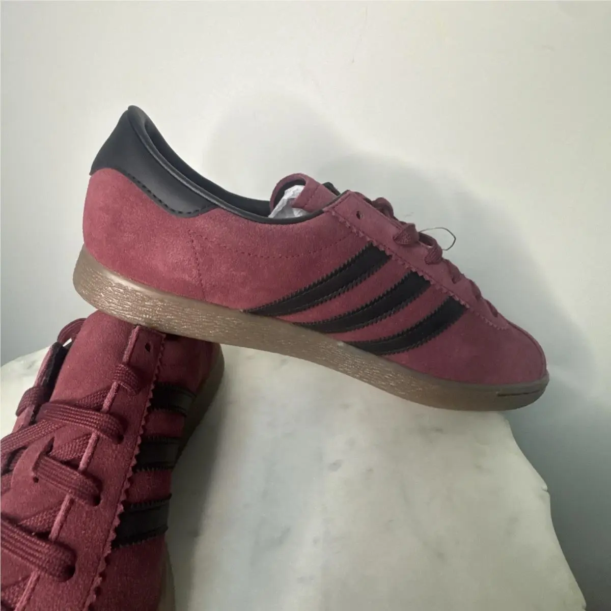 Adidas shoes - Stadt - Stadt - JQ9009 - Red, Black, Gum 10
