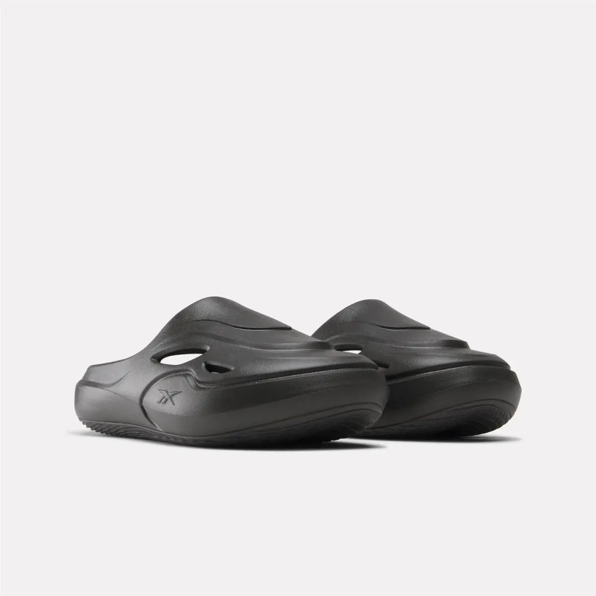 Reebok shoes - Black/Black/Black 2