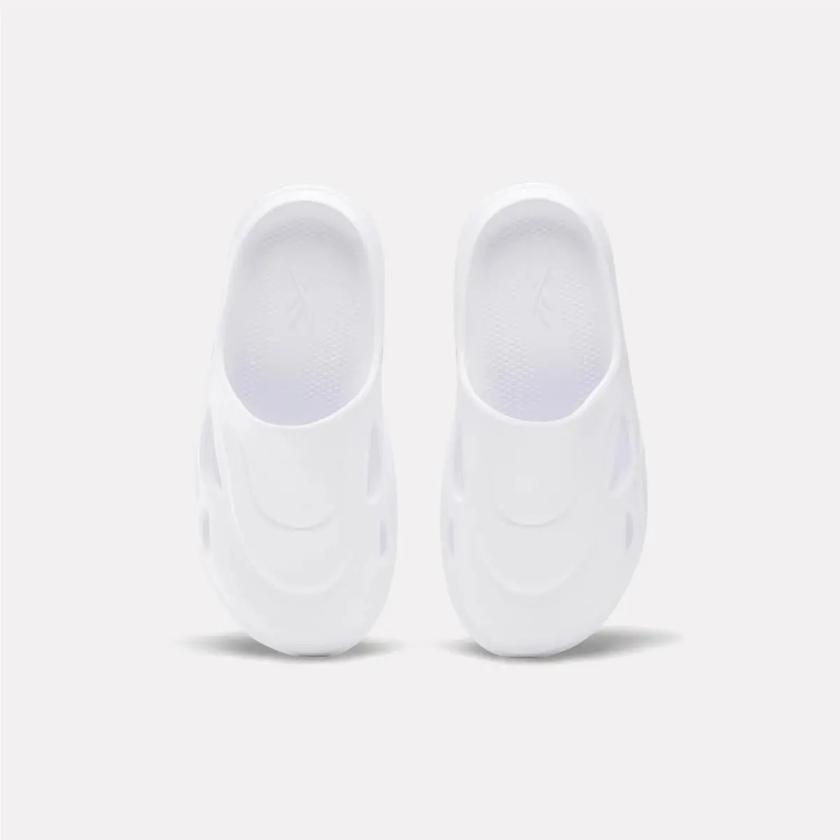 Reebok shoes - White/White/White 5