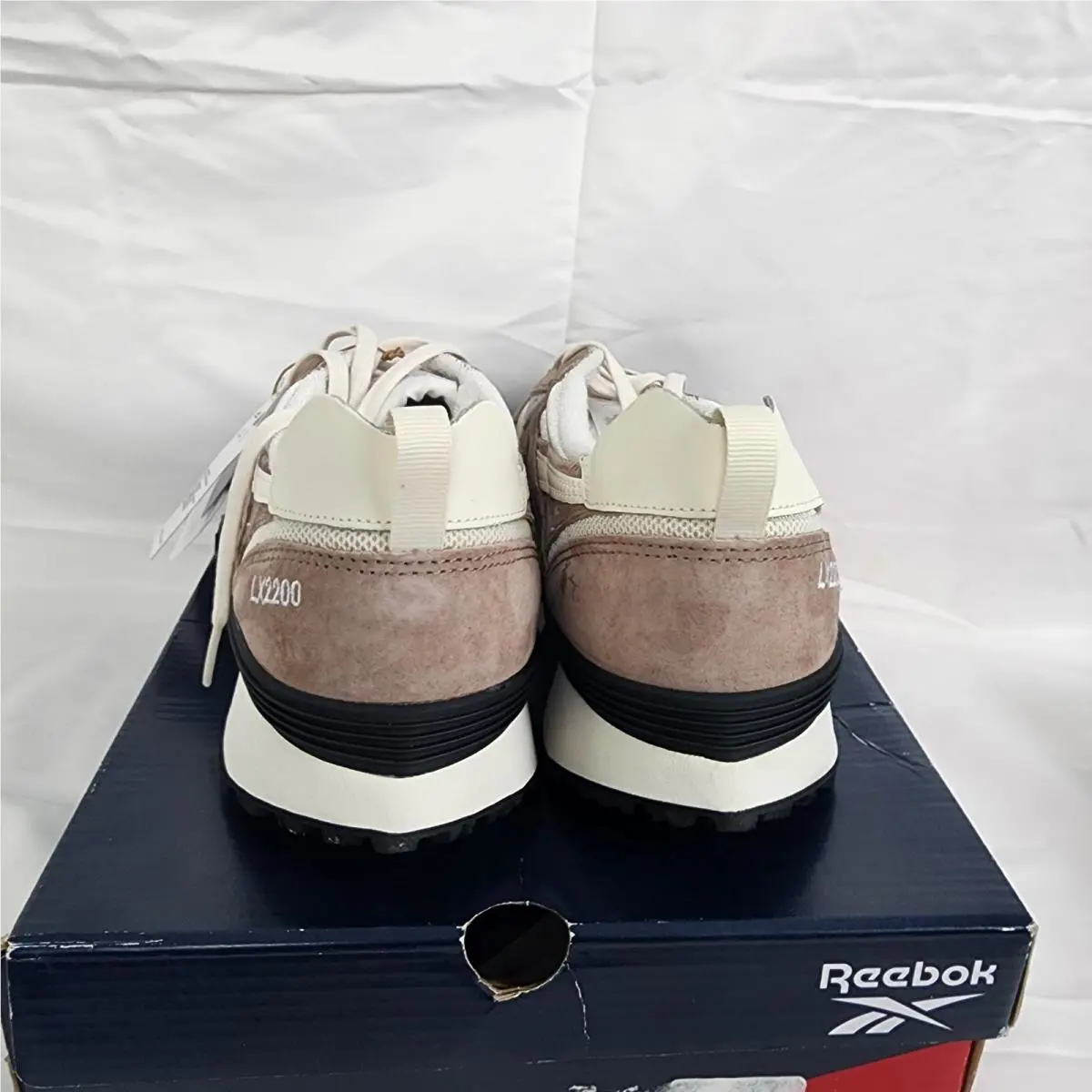 Reebok shoes - Reebok LX2200 - HP7585 - Brown 1
