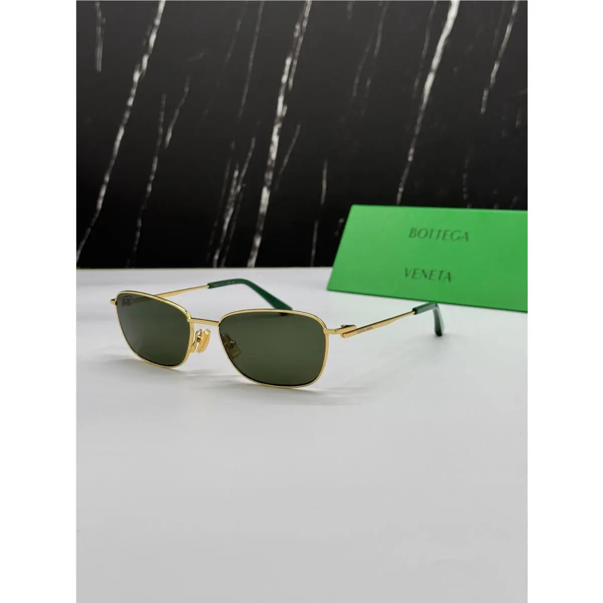 Bottega Veneta BV1300S 002 Women Gold/green Sunglasses