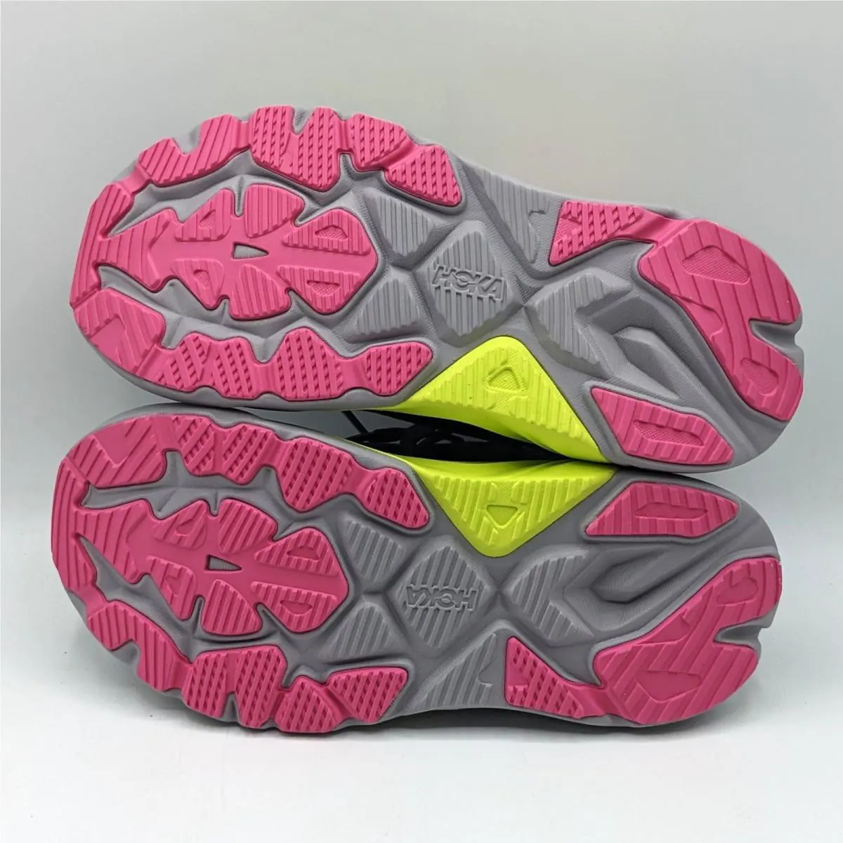 Hoka shoes - HOKA One One Arahi 8 - 116869 CYG - Gray 16