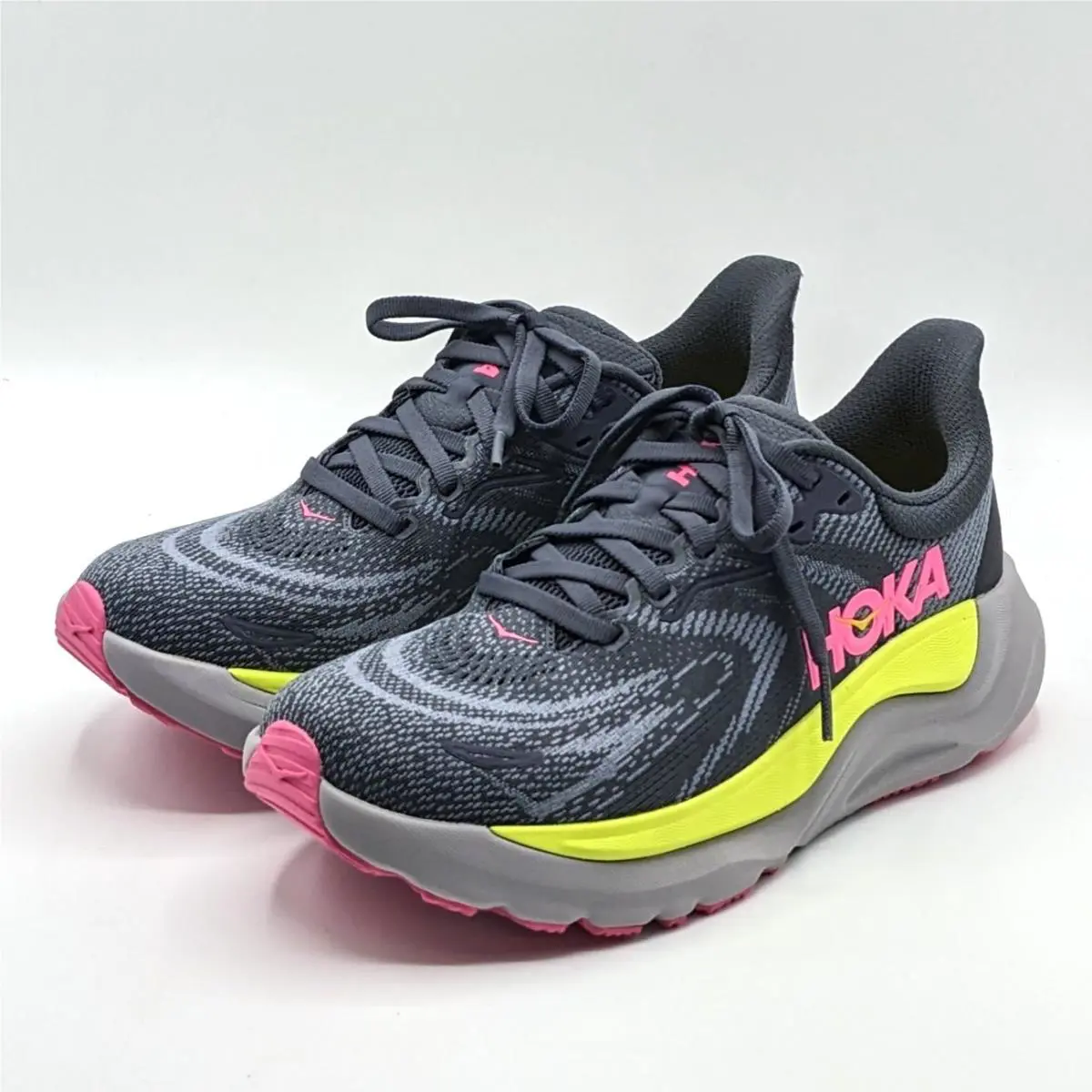 Hoka shoes - HOKA One One Arahi 8 - 116869 CYG - Gray 1