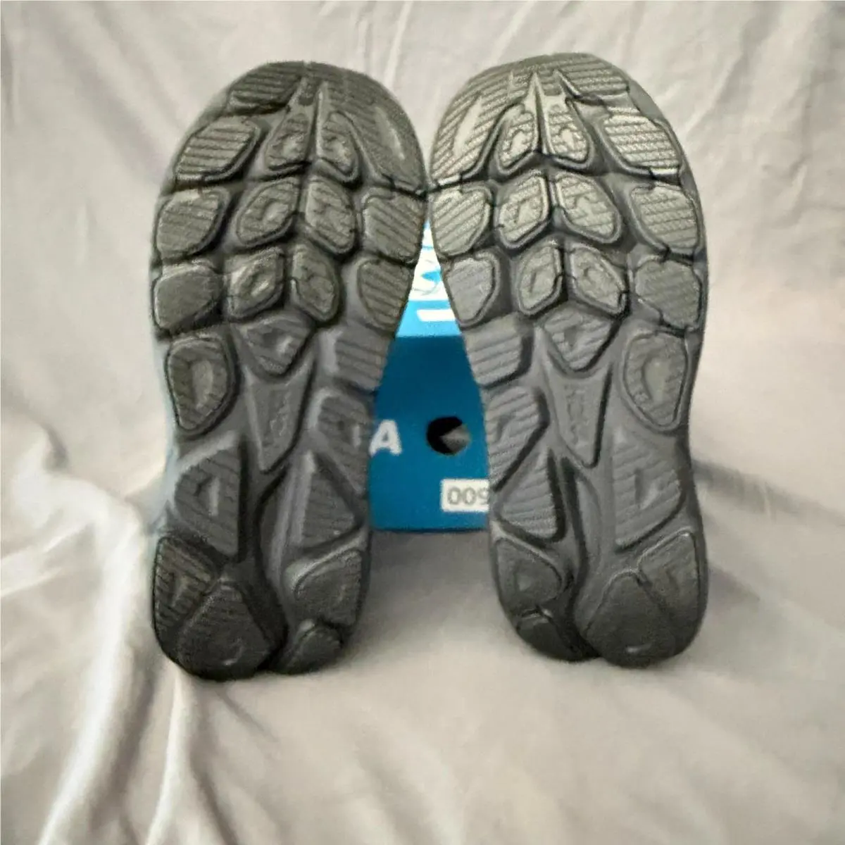 Hoka shoes - Hoka One One Clifton 10 - Black 5