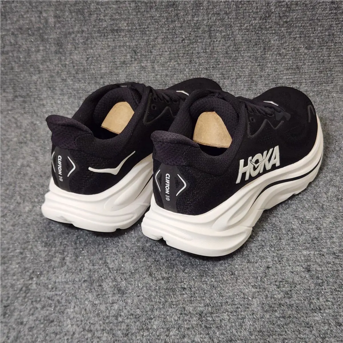 Hoka shoes - Black 2