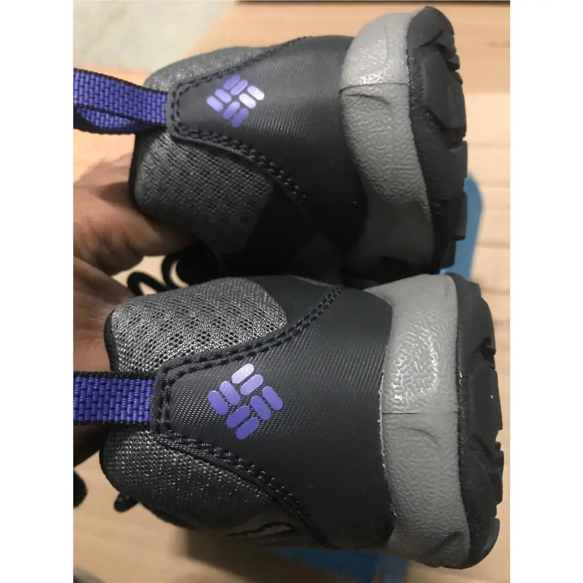 Columbia shoes - Purple (UPC: 0987456603149) 1