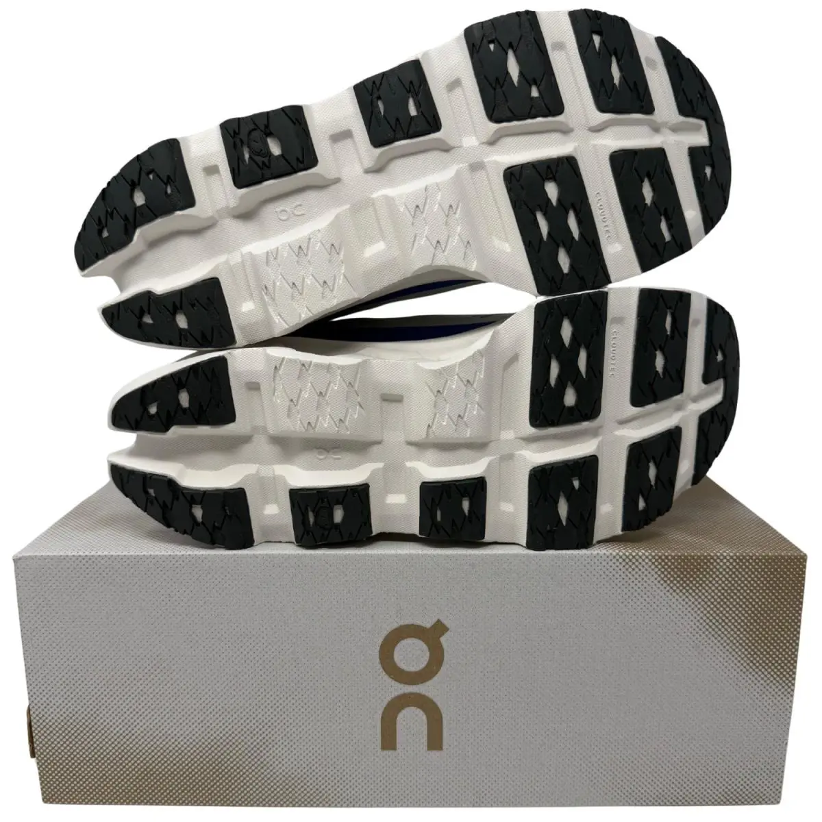 On-Running shoes - Cloudmonster 3 - Cloudmster - White | White 21