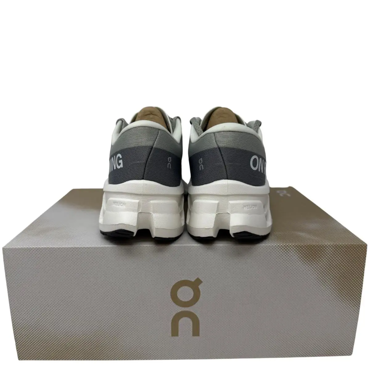 On-Running shoes - Cloudmonster 3 - Cloudmster - White | White 26