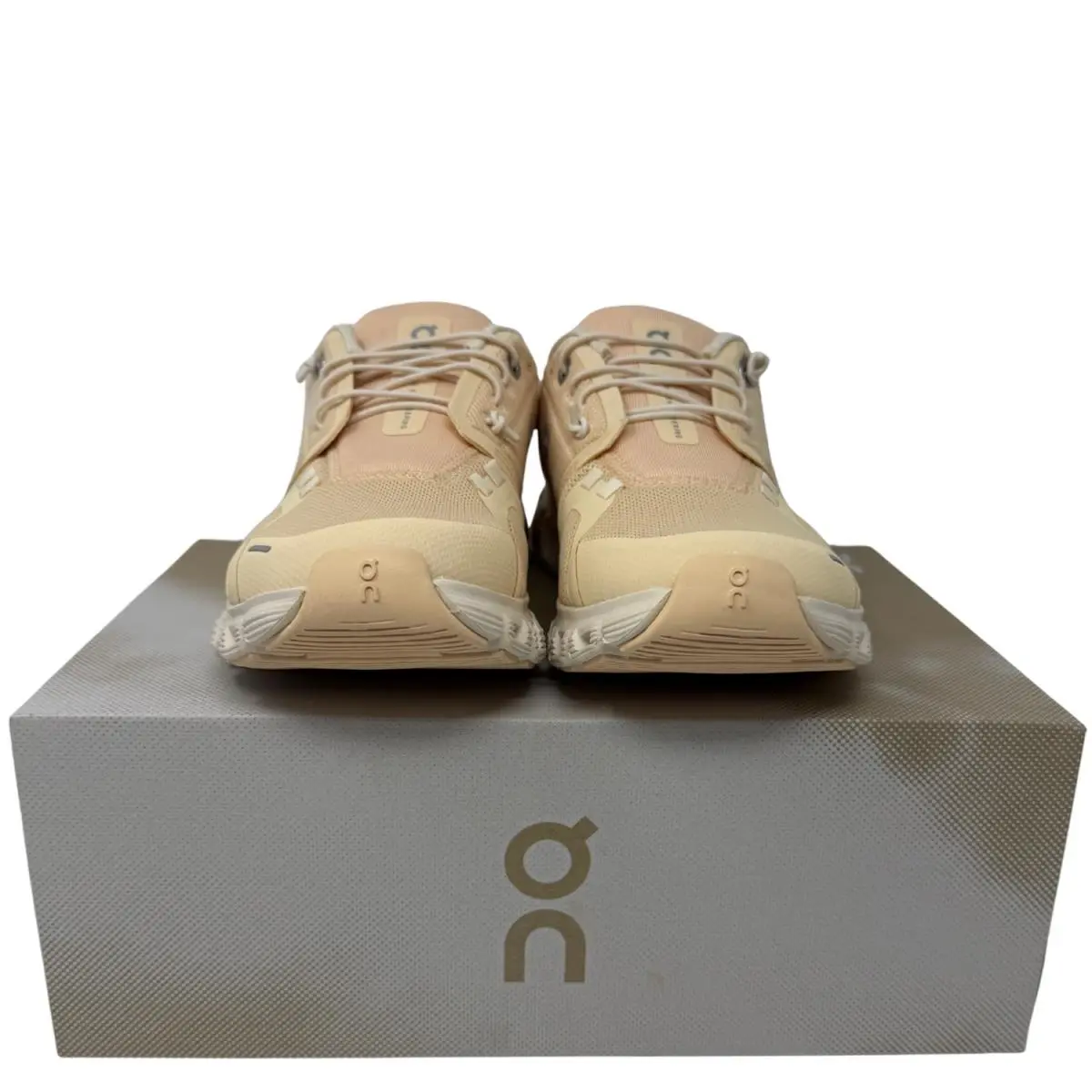 On-Running shoes - Cloud 6 - Cloud - Black | White 1