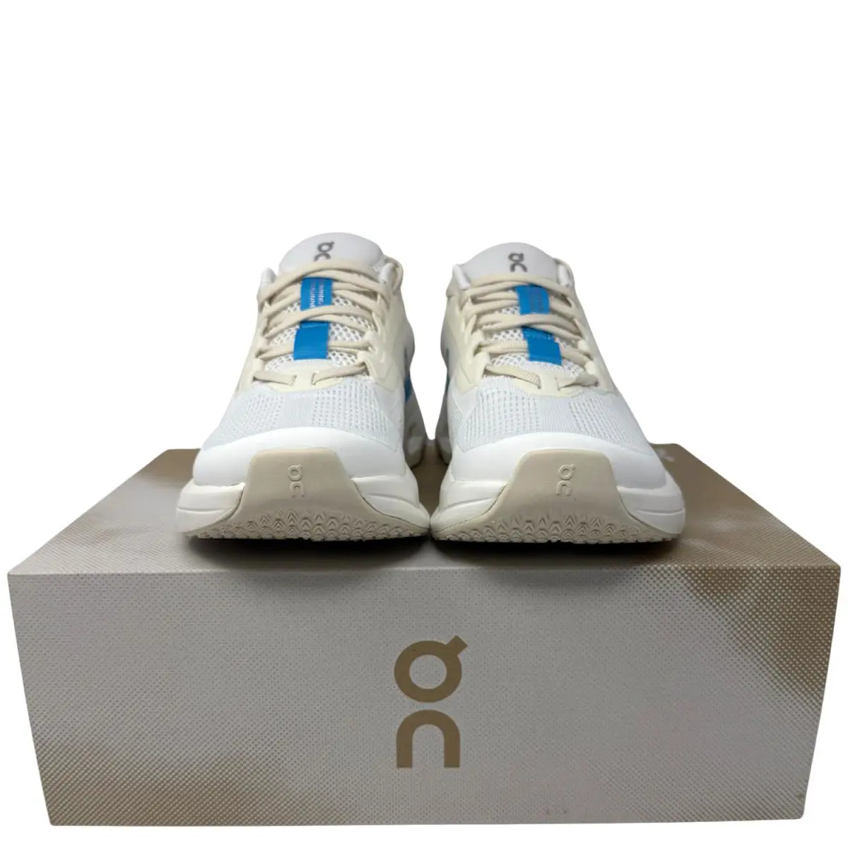 On-Running shoes - Cloudrunner 2 - Cloudrunner - White | Horizon 1