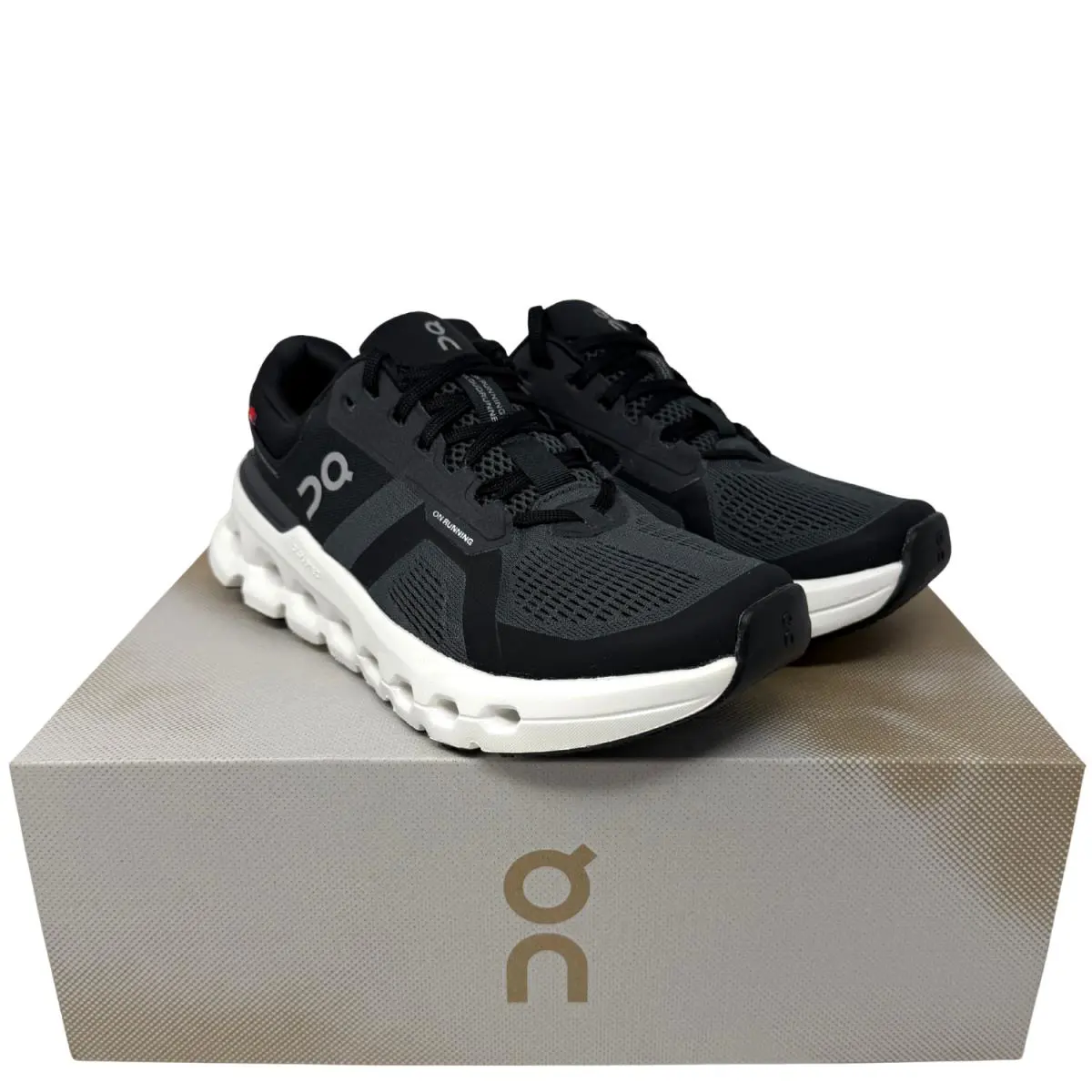 On-Running shoes - Cloudrunner 2 - Cloudrunner - White | Horizon 16