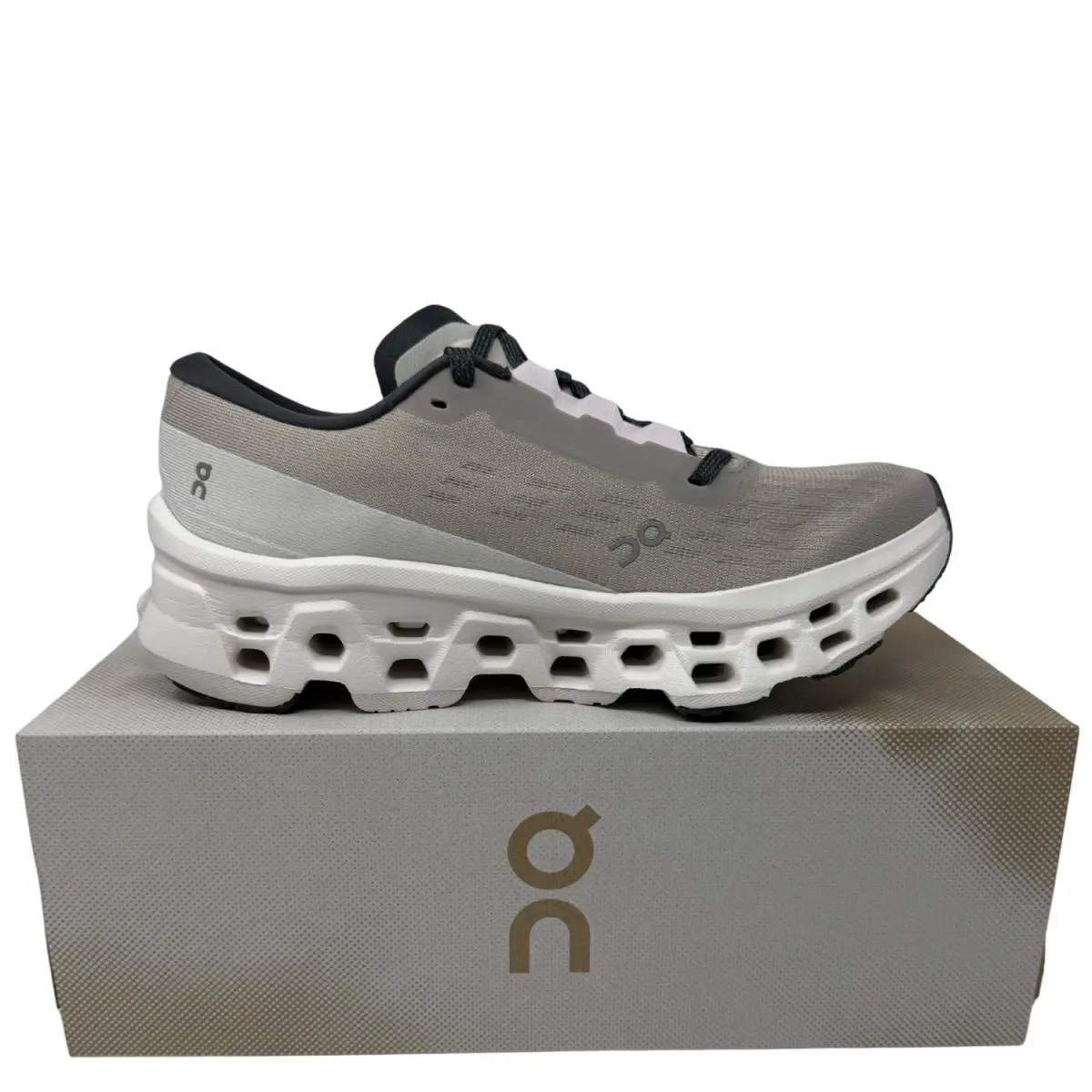 On-Running shoes - Cloudmonster 3 - Cloudmster - White | White 12