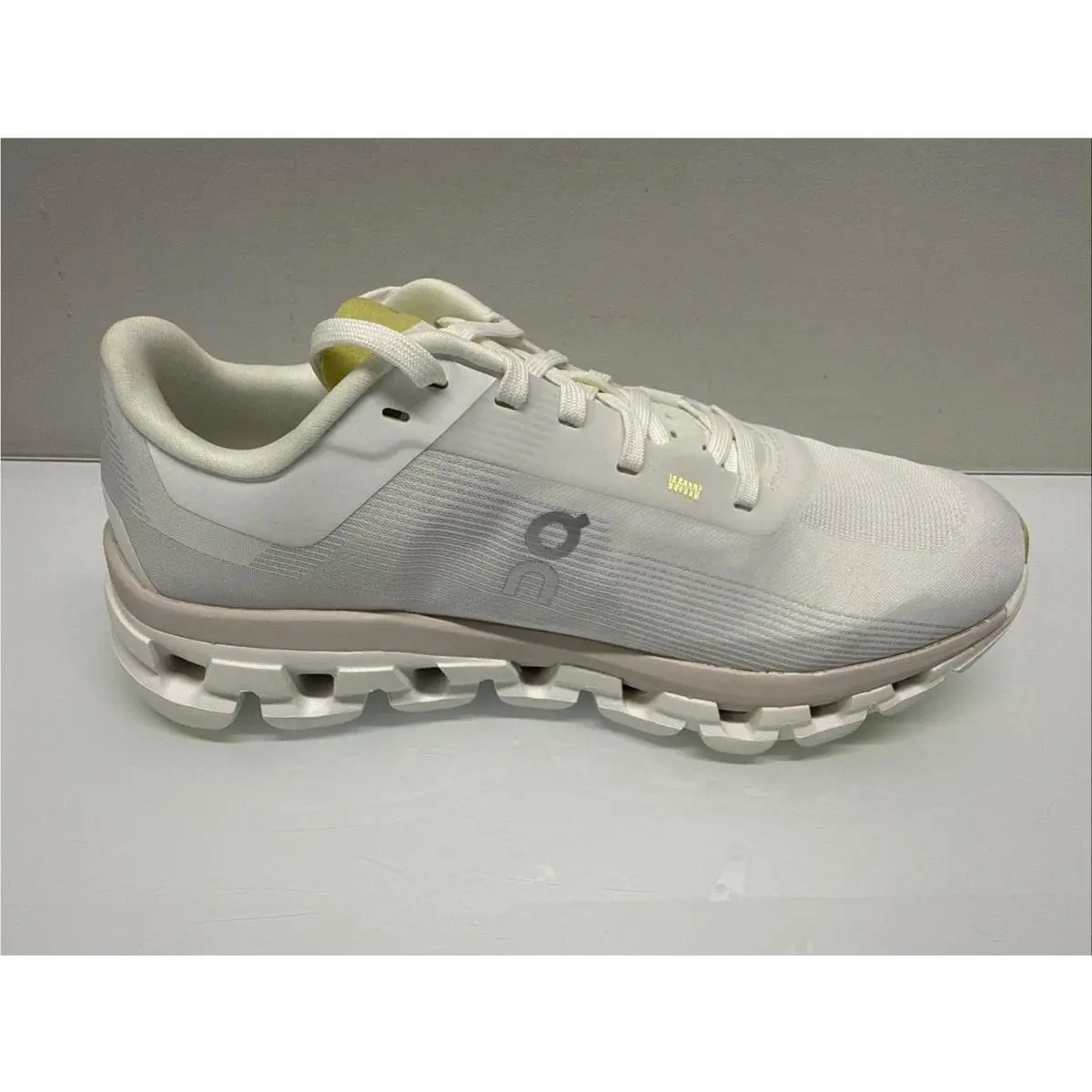 On-Running shoes - On Cloudflow 4 - Cloudflow - 3WD30110248 - White 2