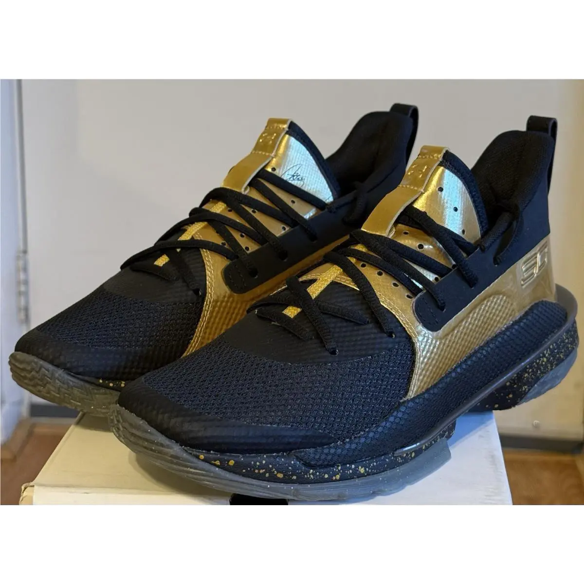 Under Armour shoes - Under Armour Curry 7 - Curry - 3023300-002 - Black & Gold 0