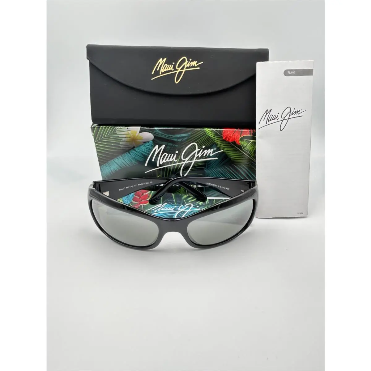 Maui Jim Polarized Sunglasses MJ134 02 Hibiscus Gloss Black Neutral Grey