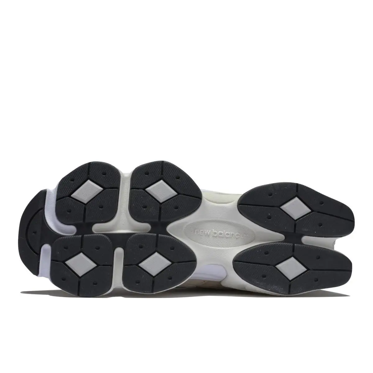 New Balance shoes - New Balance 9060 - U9060LBD - Beige 1