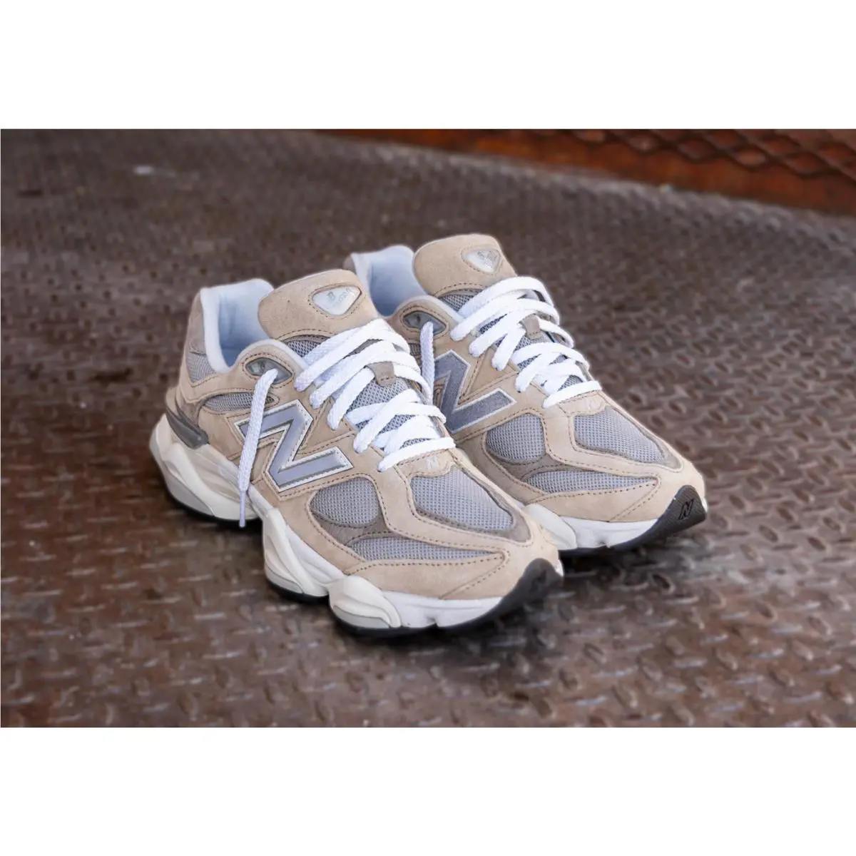 New Balance shoes - New Balance 9060 - U9060LBD - Beige 6