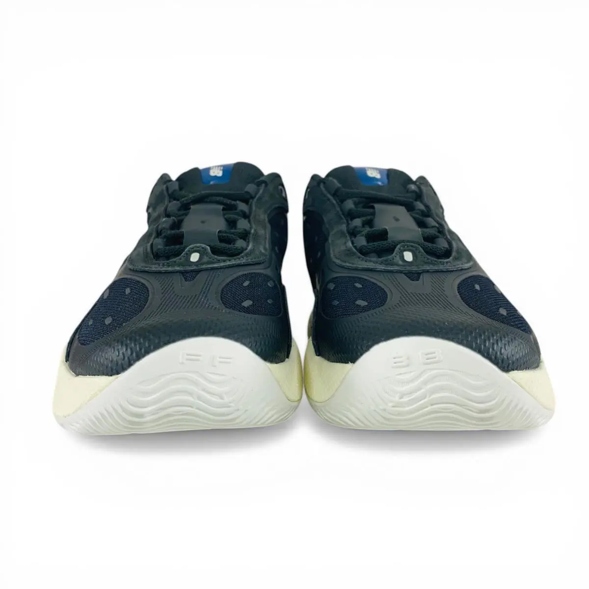 New Balance shoes - New Balance Fresh Foam BB v3 - BBFRSSH3 - Black 3